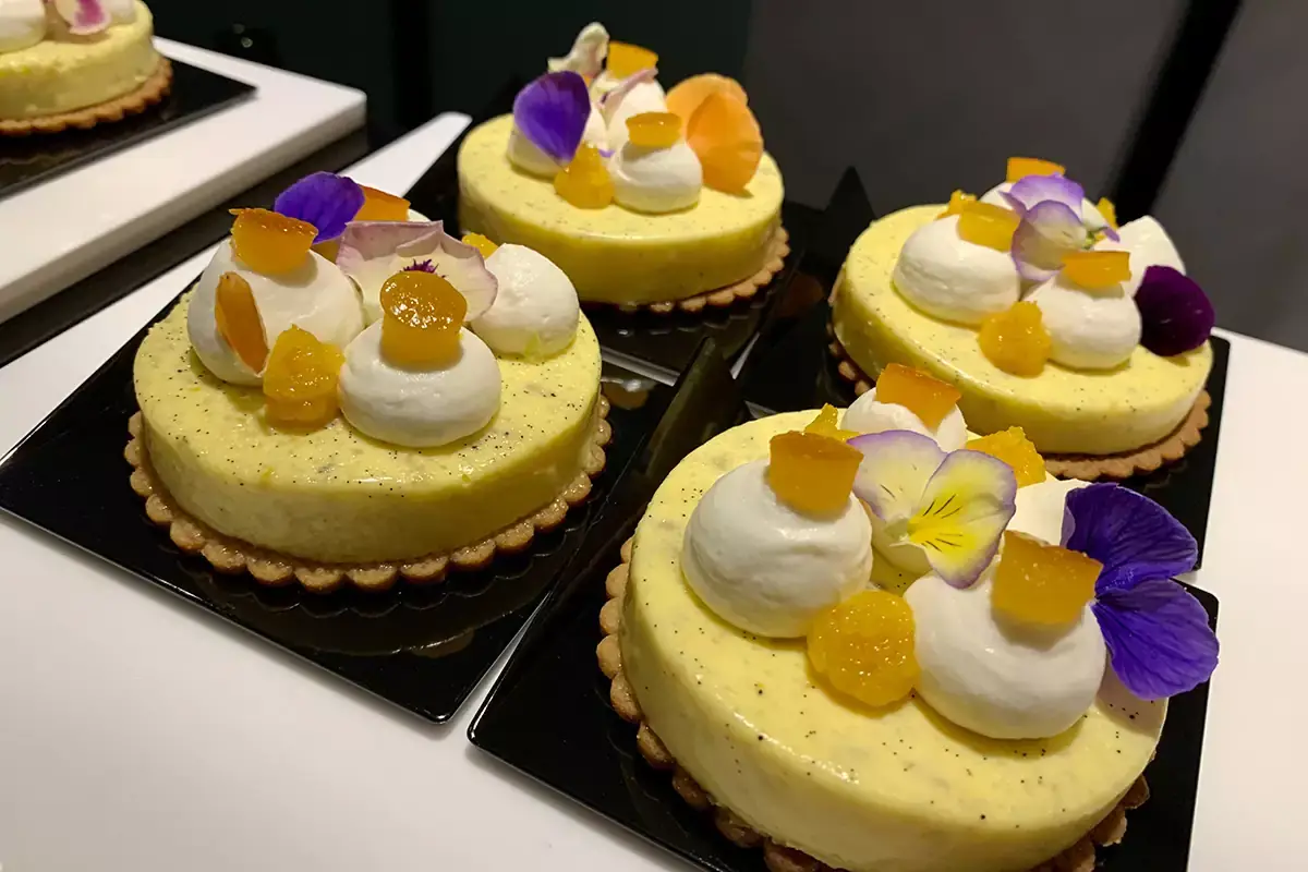 I colori e le consistenze della Sicilia in uno dei dessert  Terrazza