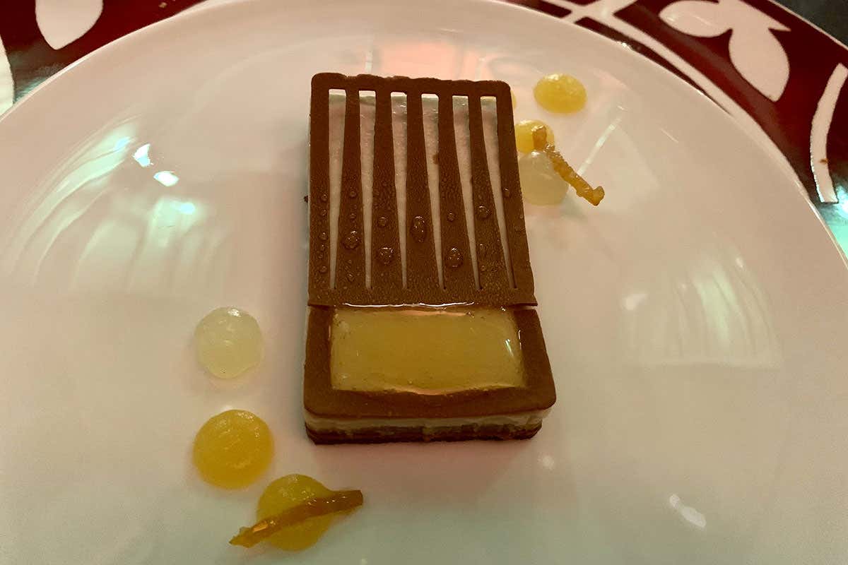 Fra estetica e artigianalità il futuro dei pasticceri secondo i maestri dell'Accademia Fra estetica e artigianalità il futuro dei pasticceri secondo i maestri dell'Accademia