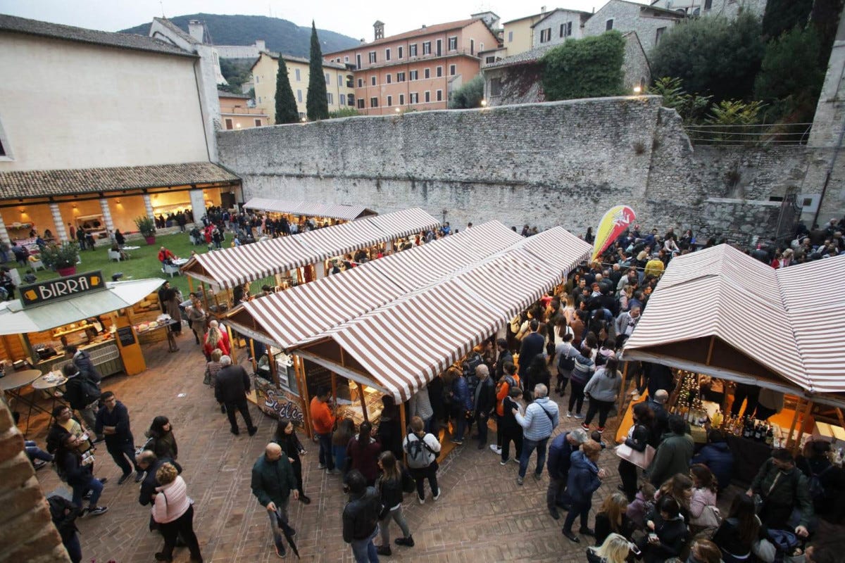 La scorsa edizione di Dolci d'Italia a Spoleto  Viaggio tra le dolcezze del Belpaese: a Spoleto c'è Dolci d'Italia