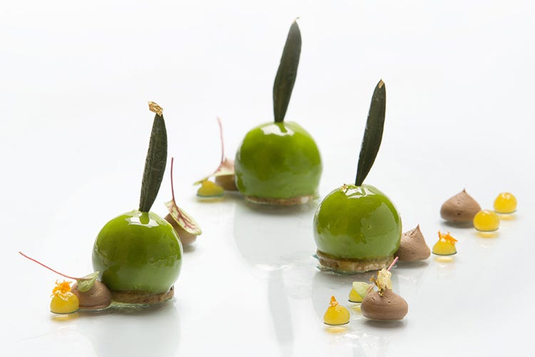 L'oliva al piatto (Dessert d’autore all’olio evo I consigli di Damiano Carrara)