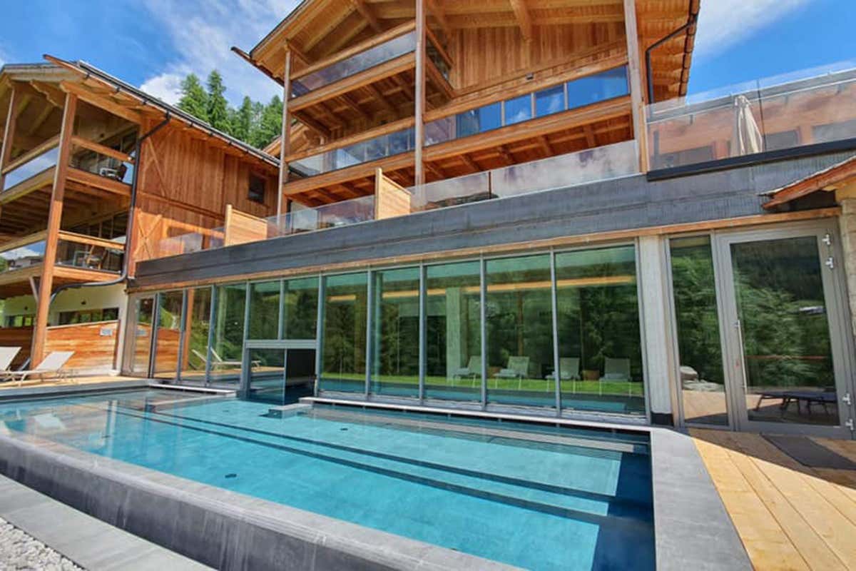 Dolomiti Lodge Alverà Autunno in montagna? Prova le spa degli hotel e dei rifugi di Cortina