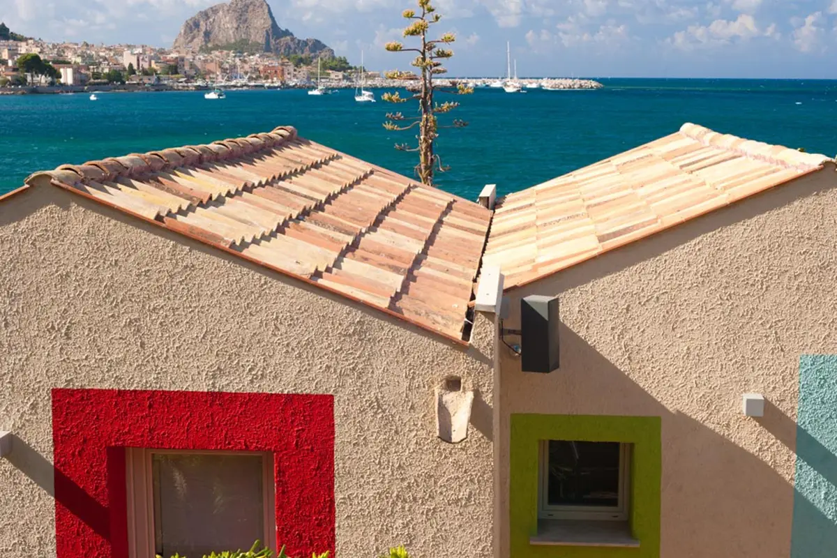 Domina Zagarella Sicily ha una collocazione strategica. Fonte Domina Sicily Dal Lago di Grada alla Sicilia Due indirizzi per le vacanze in famiglia