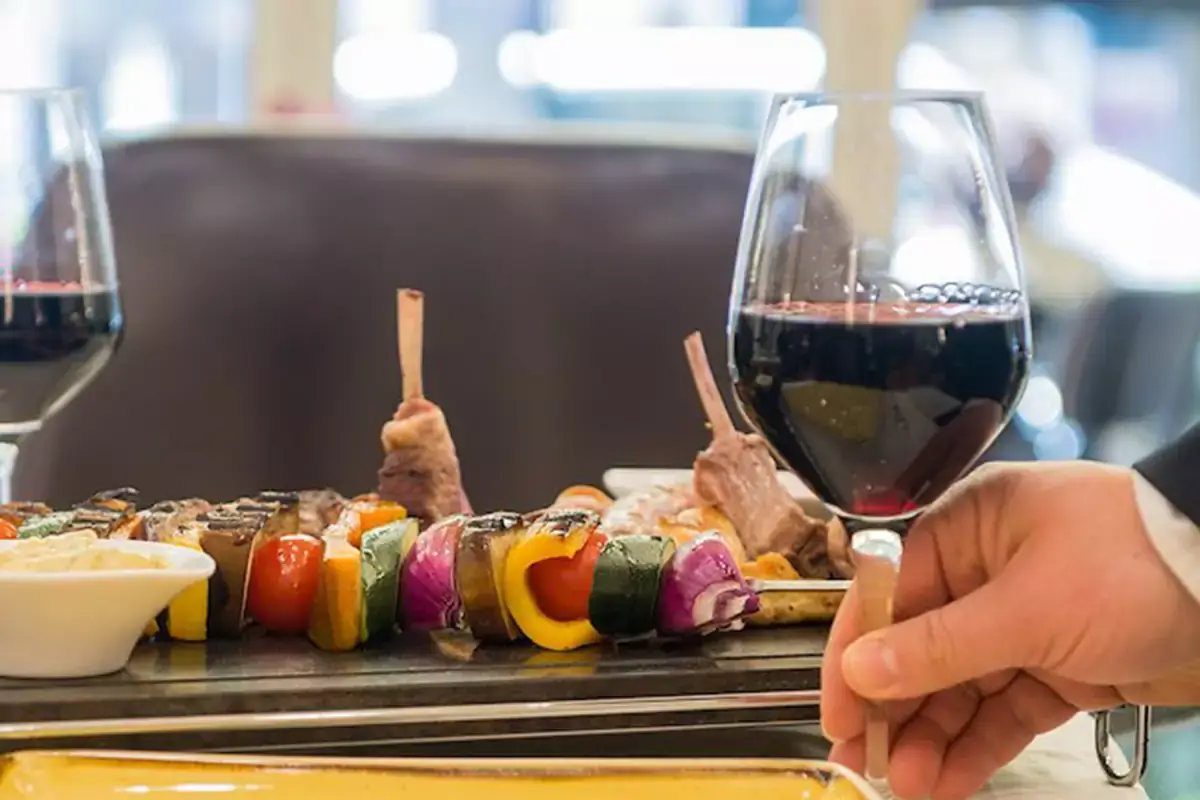 Il brunch domenicale del Doney ha il sapore della Dolce Vita 
