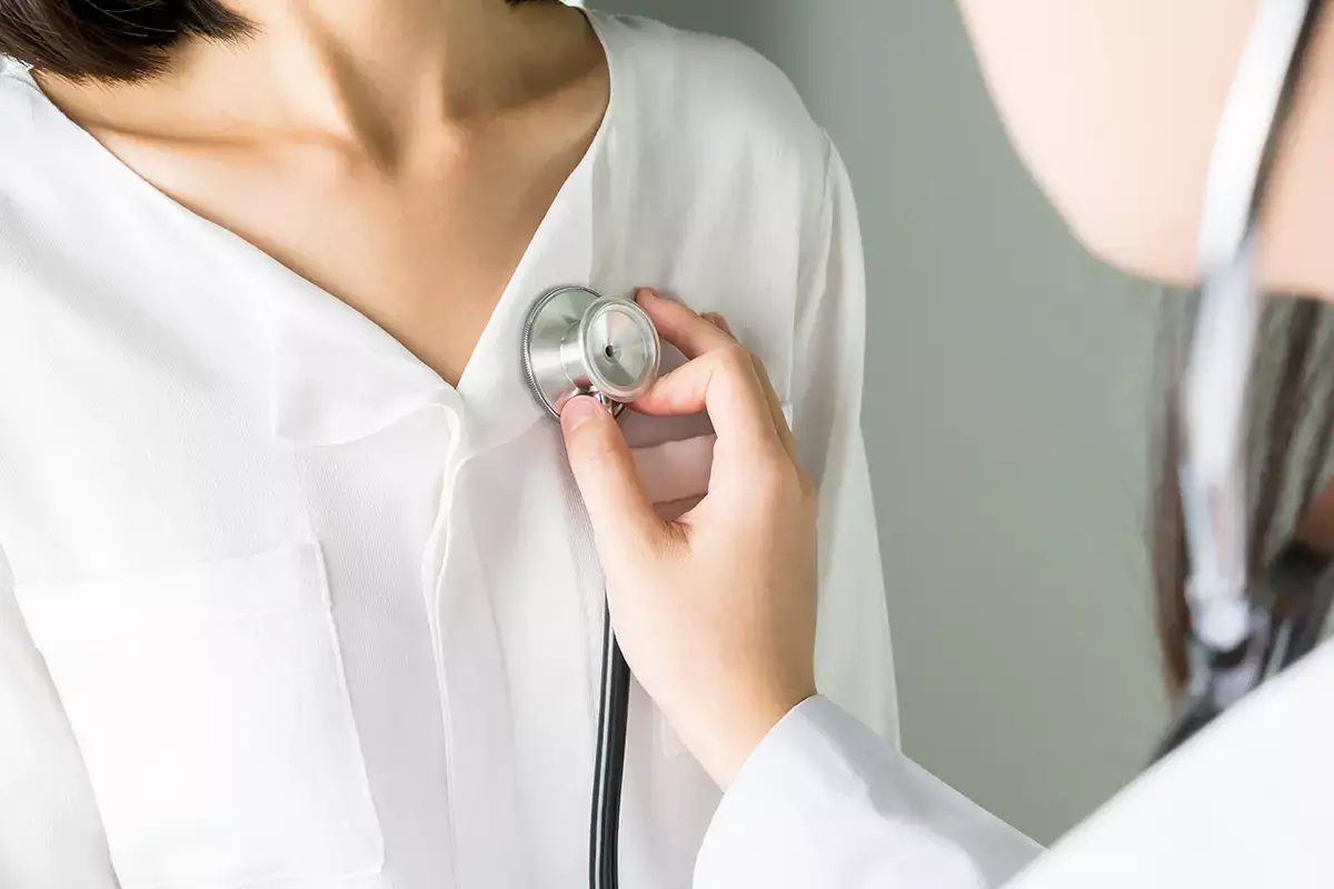 Come lo stress incide sul cuore delle donne Donne e stress: attenzione al cuore