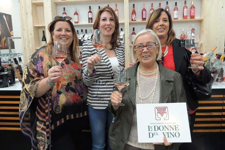 Le Donne del vino celebrano il ros&egrave; A Sorrento il primo festival dedicato