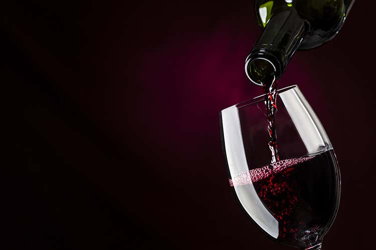 Al centro dell'attacco i fondi per la promozione del vino (Dopo il latte, il vino Centinaio attacca ancora Bellanova) Al centro dell'attacco i fondi per la promozione del vino (Dopo il latte, il vino Centinaio attacca ancora Bellanova)
