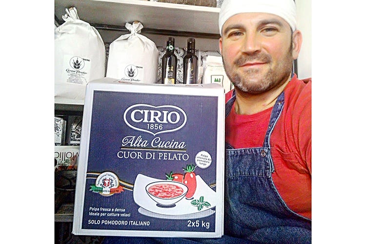 Mirco Giuntini (Doppia cottura e ingredienti di qualità La formula di MangiaRè Pizza e Schiaccia)