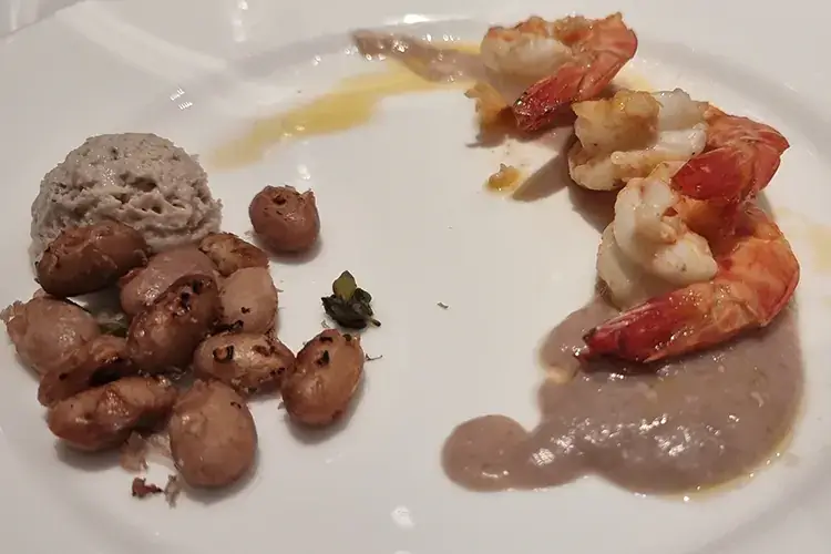Mazzancolle al Varnelli e borlotti diversi