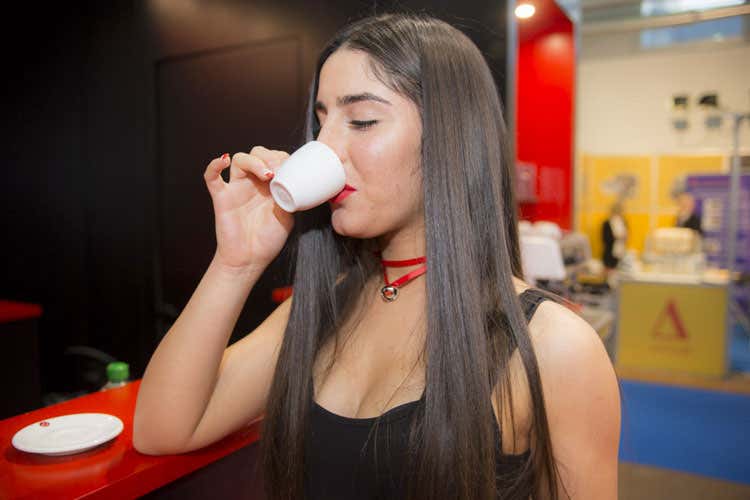 (Due tazzine per un italiano su due Il settore del caffè non conosce crisi) (Due tazzine per un italiano su due Il settore del caffè non conosce crisi)