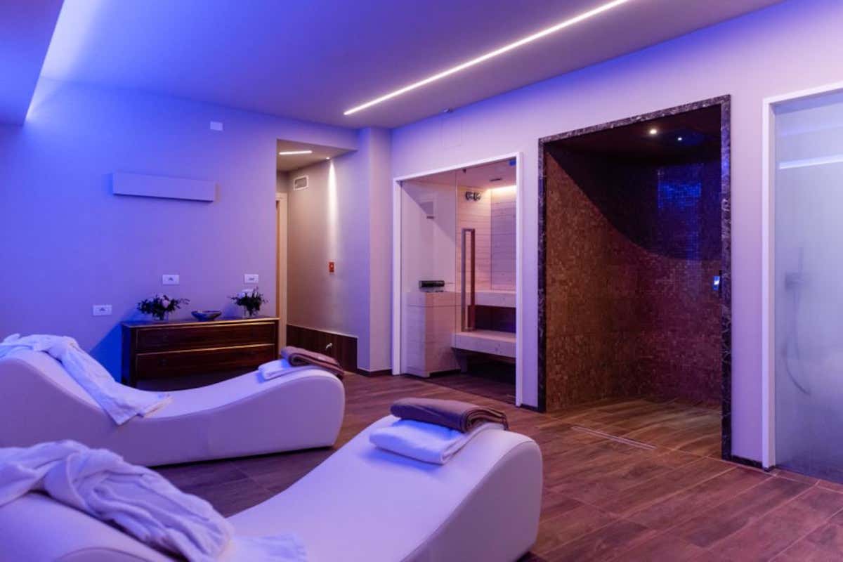 L'area wellness dell'hotel Due Torri di Verona  Il Due Torri conquista la “L”: l'hotel di Verona diventa 5 stelle lusso