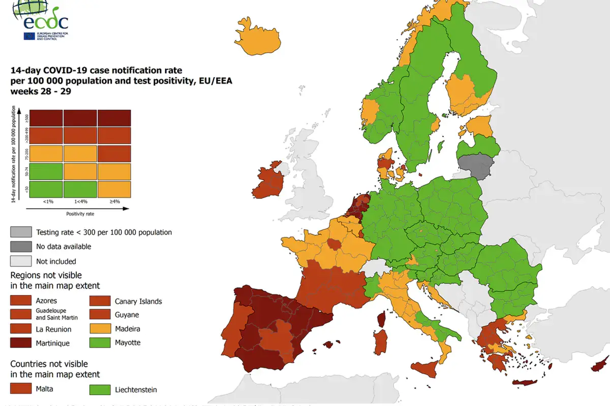 La mappa aggiornata dell'Ecdc Covid e mappe Ue: Sardegna e Sicilia tornano rosse