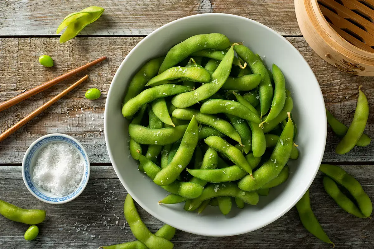 Edamame, le propriet&agrave; del fagiolo della soia