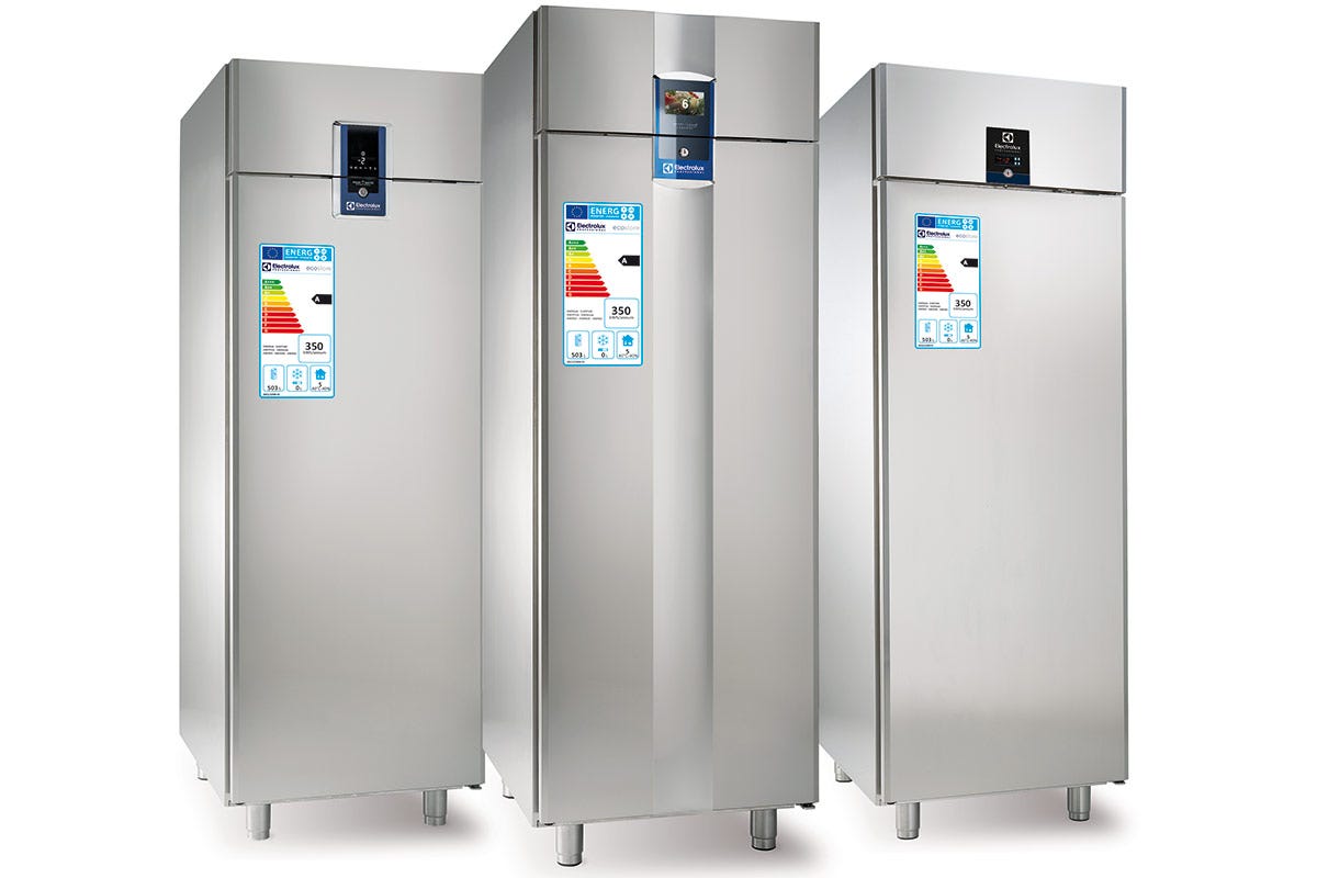 Armadi refrigerati ecostoreHP Armadi e tavoli refrigerati ecostoreHP: alte prestazioni, bassi consumi, minimo impatto ambientale