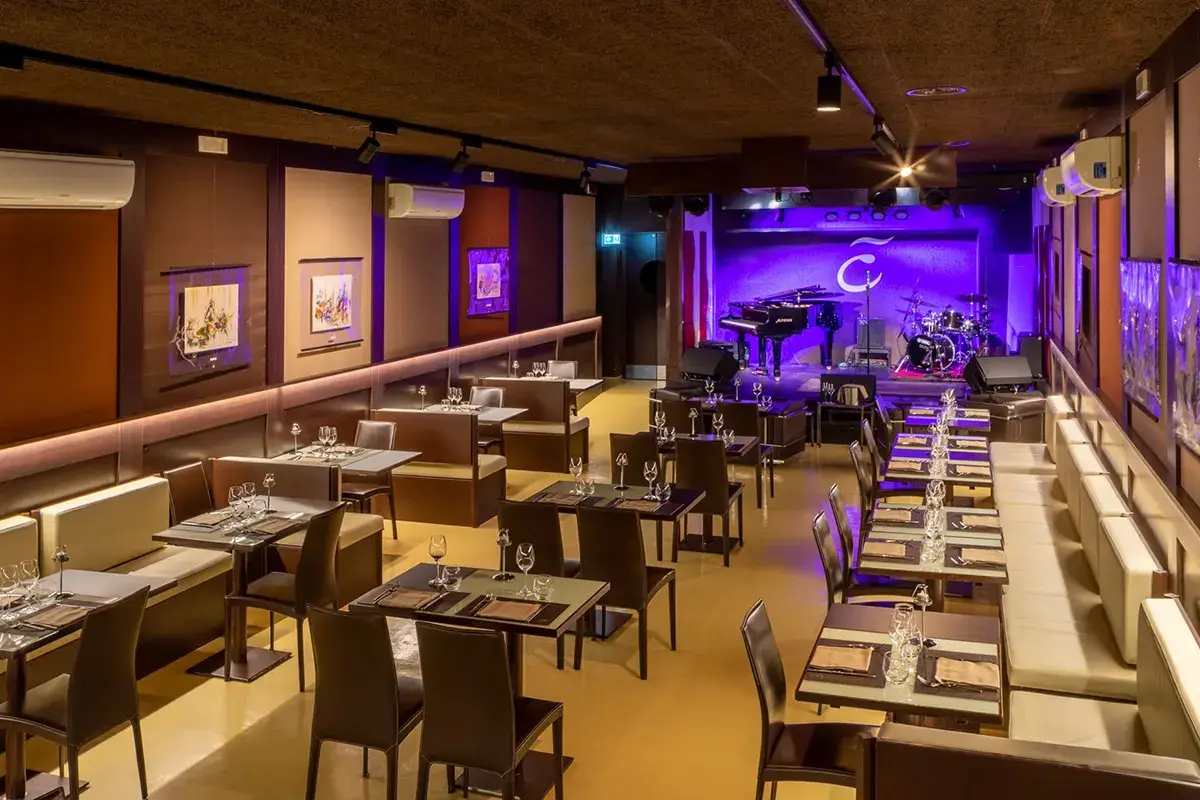 La sala del club 