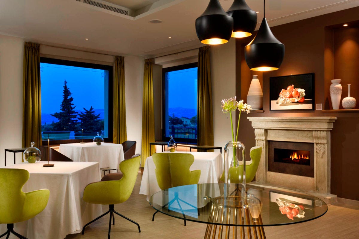 Il ristorante Elementi Fine Dining è situato all'interno di Borgobrufa Spa Resort (Pg) 