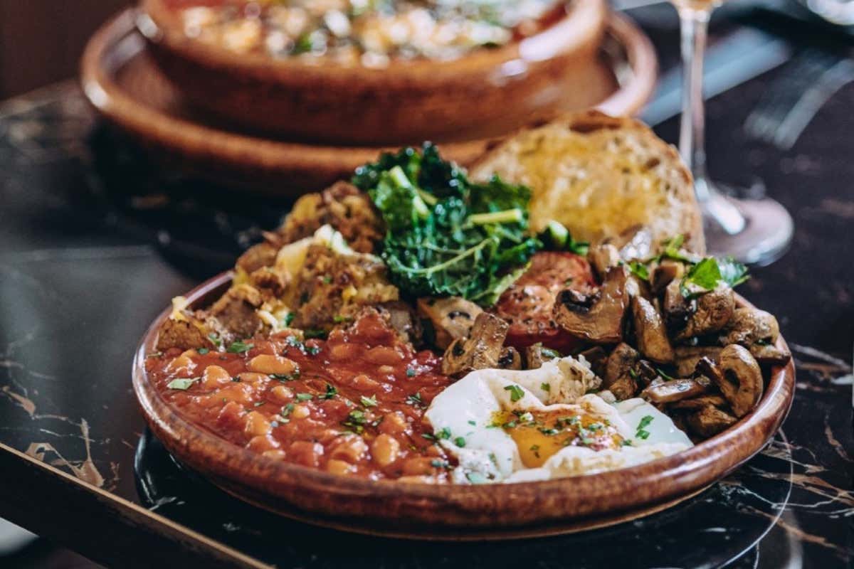 Bauhaus: brunch creativo e cocktail serali tra musica e convivialità