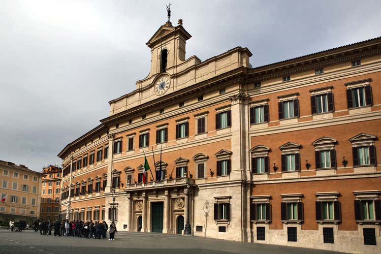 (In vista delle elezioni Stesse esigenze di 17 anni fa) (In vista delle elezioni Stesse esigenze di 17 anni fa)