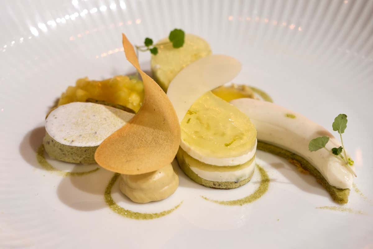 Andrea Serale nei suoi dolci trasforma la panna in arte