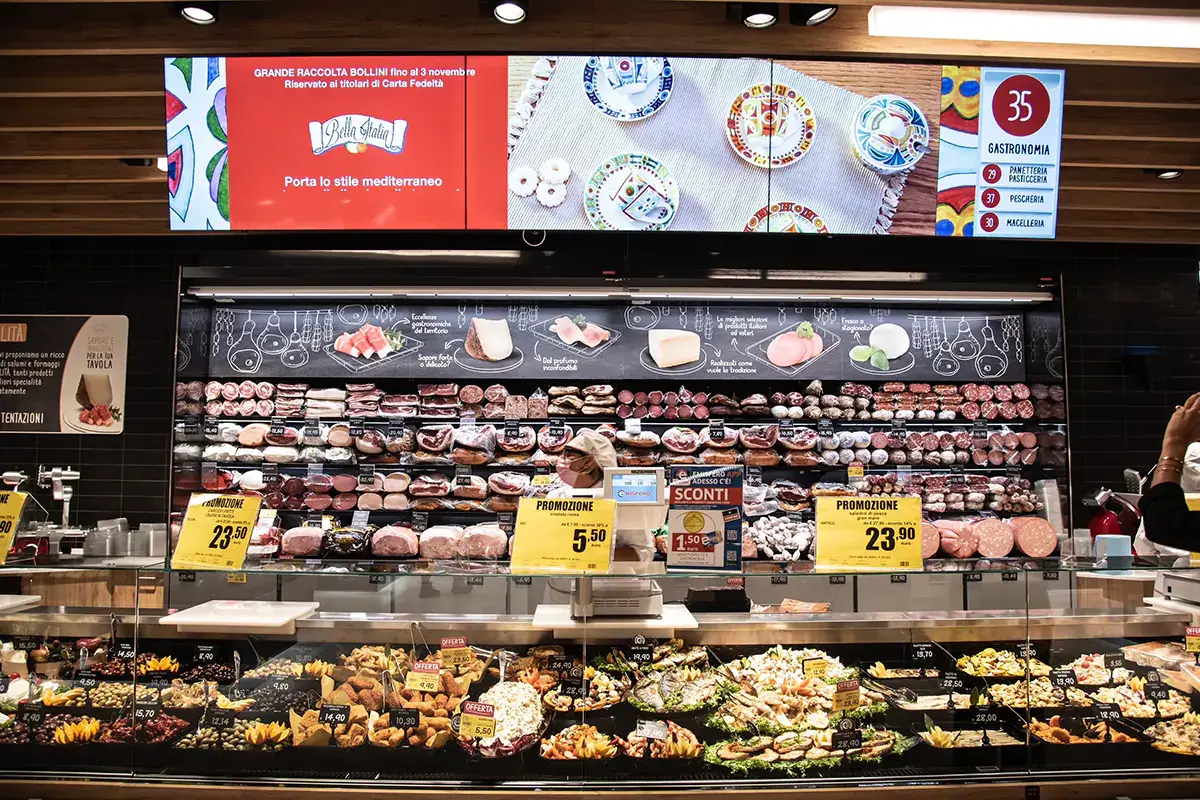 Il banco gastronomia di Emisfero Gruppo Unicomm porta Emisfero al Centro Commerciale Leonardo di Fiumicino