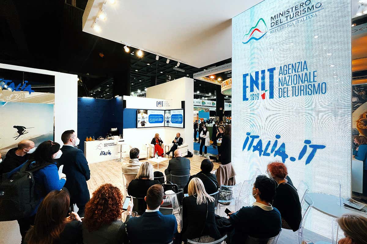 Un momento dell'incontro Enit-Netflix a Bit Fieramilanocity Accordo Enit-Netflix: i film e le serie TV calamite per turisti Un momento dell'incontro Enit-Netflix a Bit Fieramilanocity Accordo Enit-Netflix: i film e le serie TV calamite per turisti