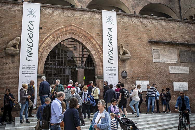 (Enologica BolognaTutto il gusto dell’Emilia Romagna)