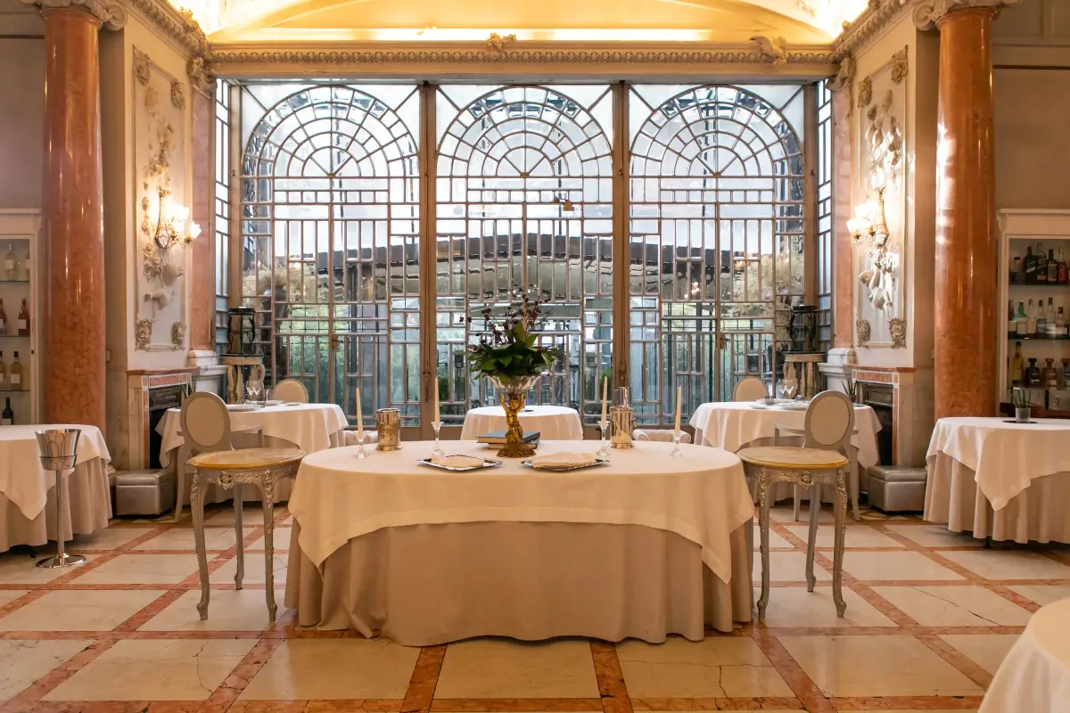 Enoteca La Torre &egrave; la miglior cantina di ristorante in Italia
