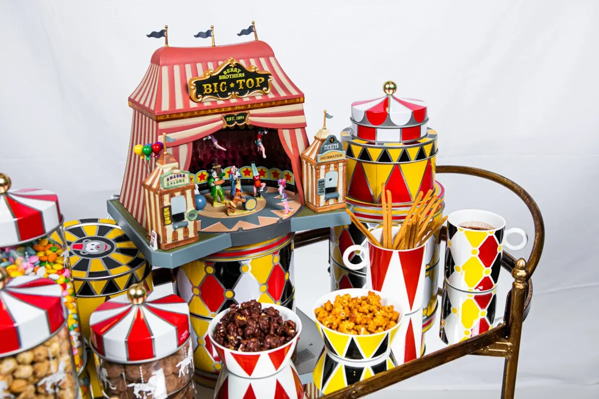 Il Circus di Enoteca La TOrre&nbsp; Enoteca La Torre sbarca sul tetto della Rinascente di Roma