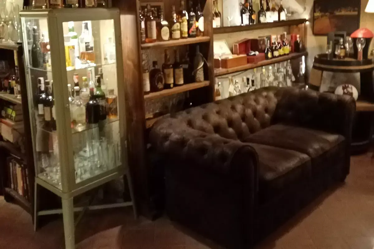 Enoteca storica di Lucca Alla scoperta della Garfagnana tra luoghi da favola, vini e formaggi