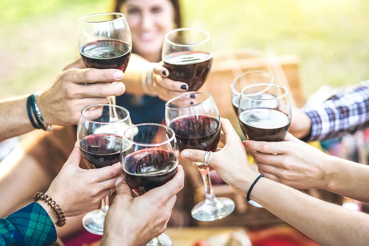 L'enoturismo italiano piace agli stranieri. La destinazione pi&ugrave; amata? La Toscana