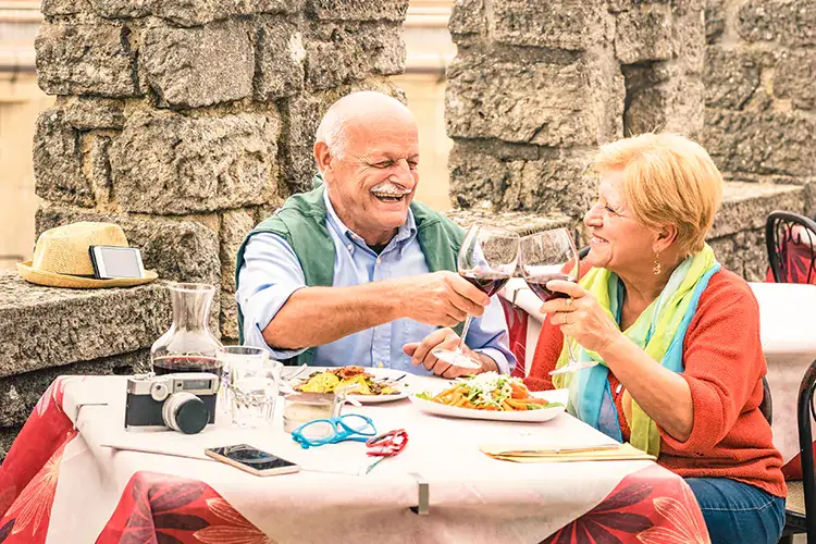 Per 3 italiani su 4, cibo e vino sono determinanti nella scelta del viaggio Turismo e digitale, una spinta in pi&ugrave; per la crescita del turismo enogastronomico