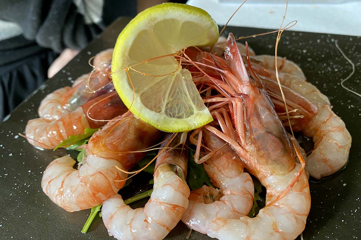 Gamberi crudi semisgusciati