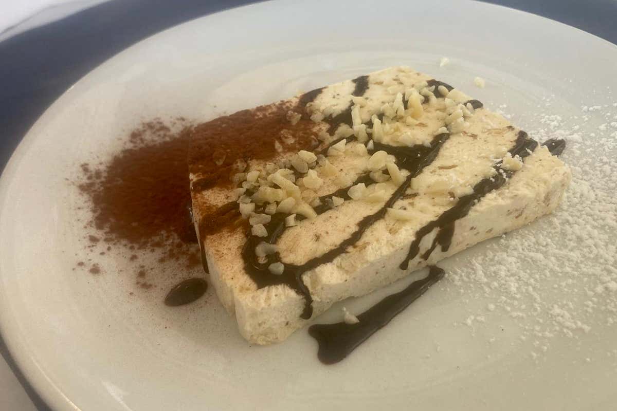 Semifreddo alle mandorle