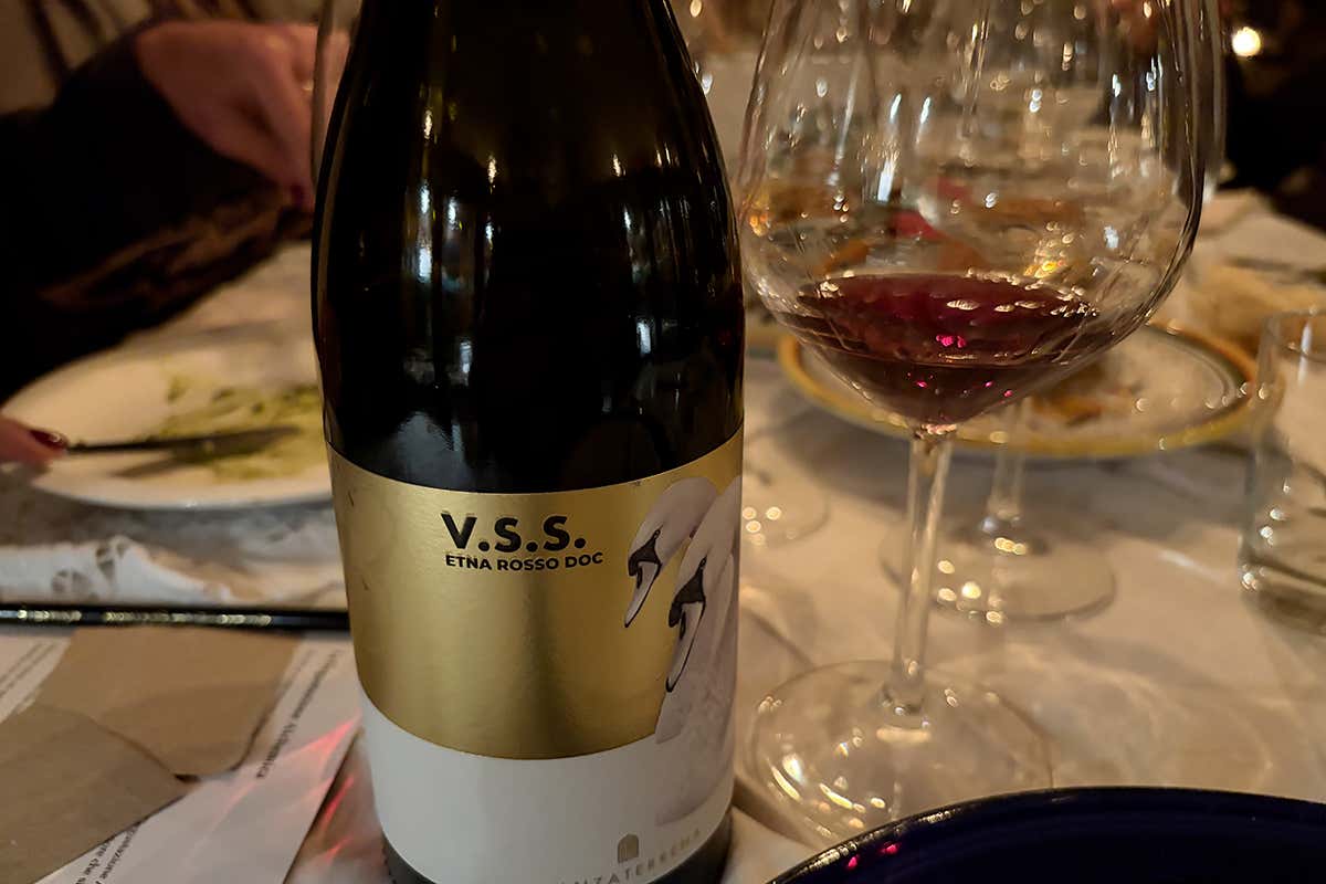 Vini alchemici sull’Etna: il viaggio sensoriale di Stanza Terrena