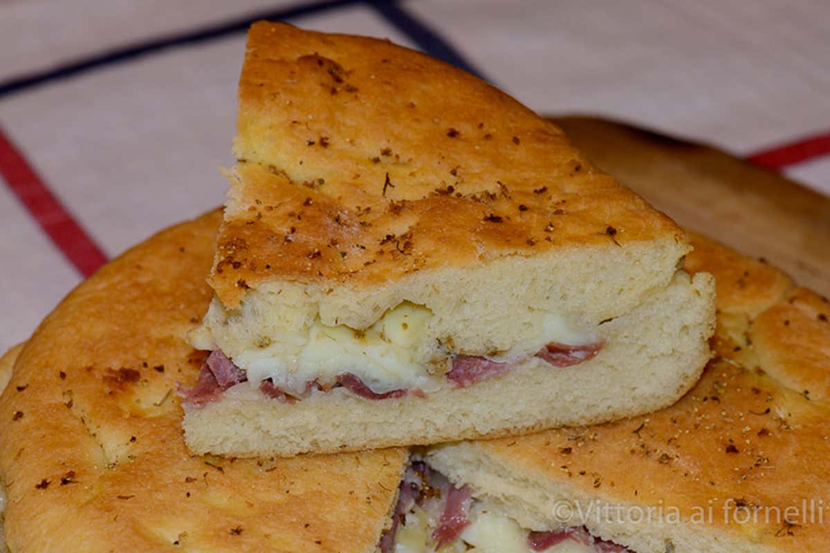 Il linguaggio del pane racconta la Sicilia attraverso le sue focacce