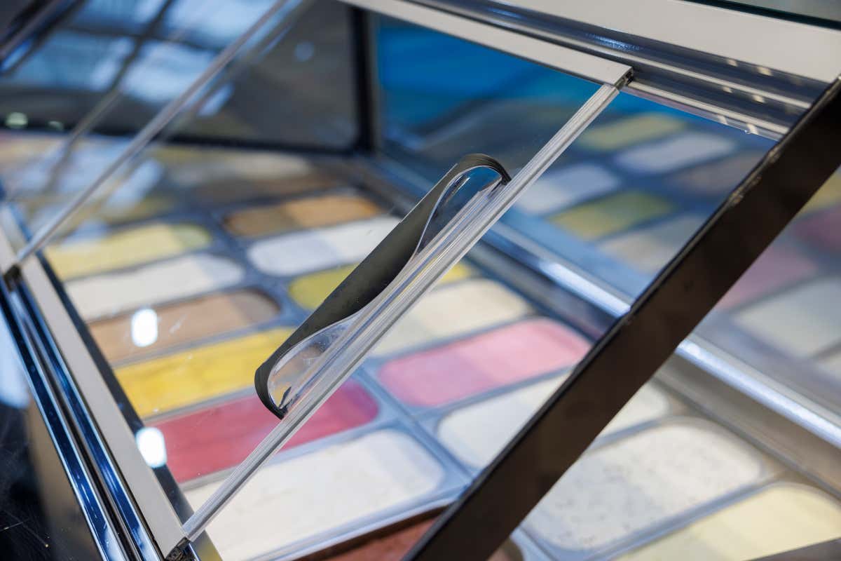 Vetrine refrigerate plug-in per un gelato sempre fresco e invitante Vetrine refrigerate plug-in per un gelato sempre fresco e invitante