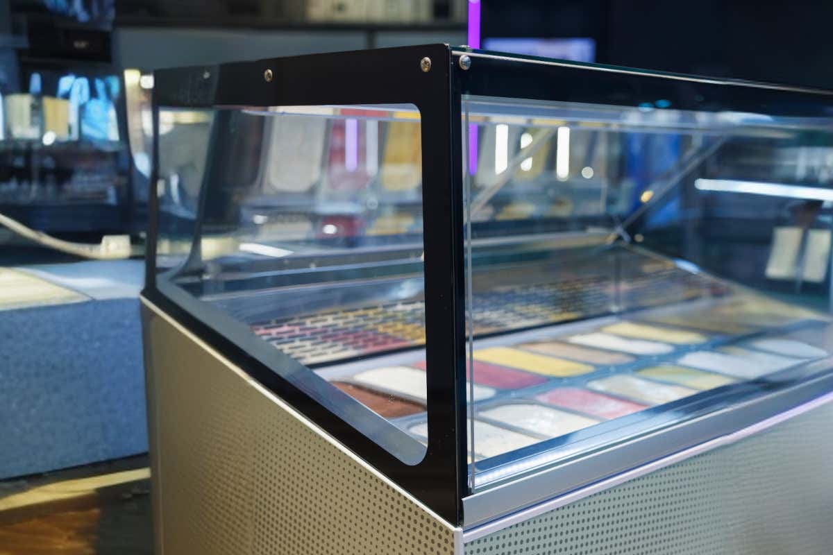 Vetrine refrigerate plug-in per un gelato sempre fresco e invitante Vetrine refrigerate plug-in per un gelato sempre fresco e invitante