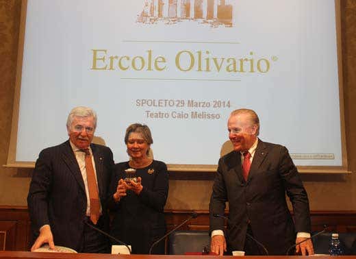 da sinistra: Giorgio Mencaroni, Linda Lanzillotta e Ferruccio Dardanello da sinistra: Giorgio Mencaroni, Linda Lanzillotta e Ferruccio Dardanello