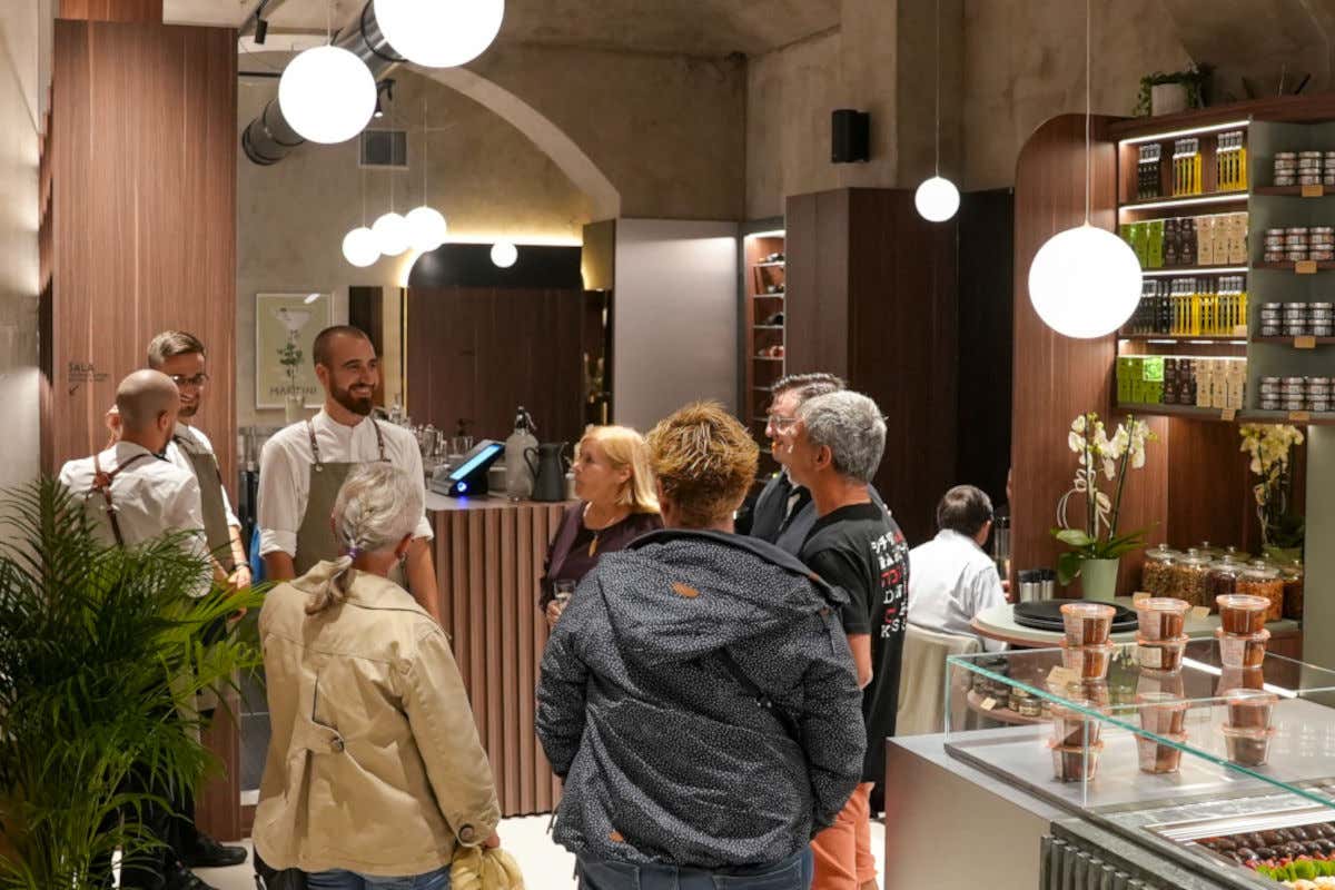 A Torino, in una ex laboratorio di pianoforti ha aperto la boutique-bistrò Eredi Borgnino, legata al brand piemontese Exica 