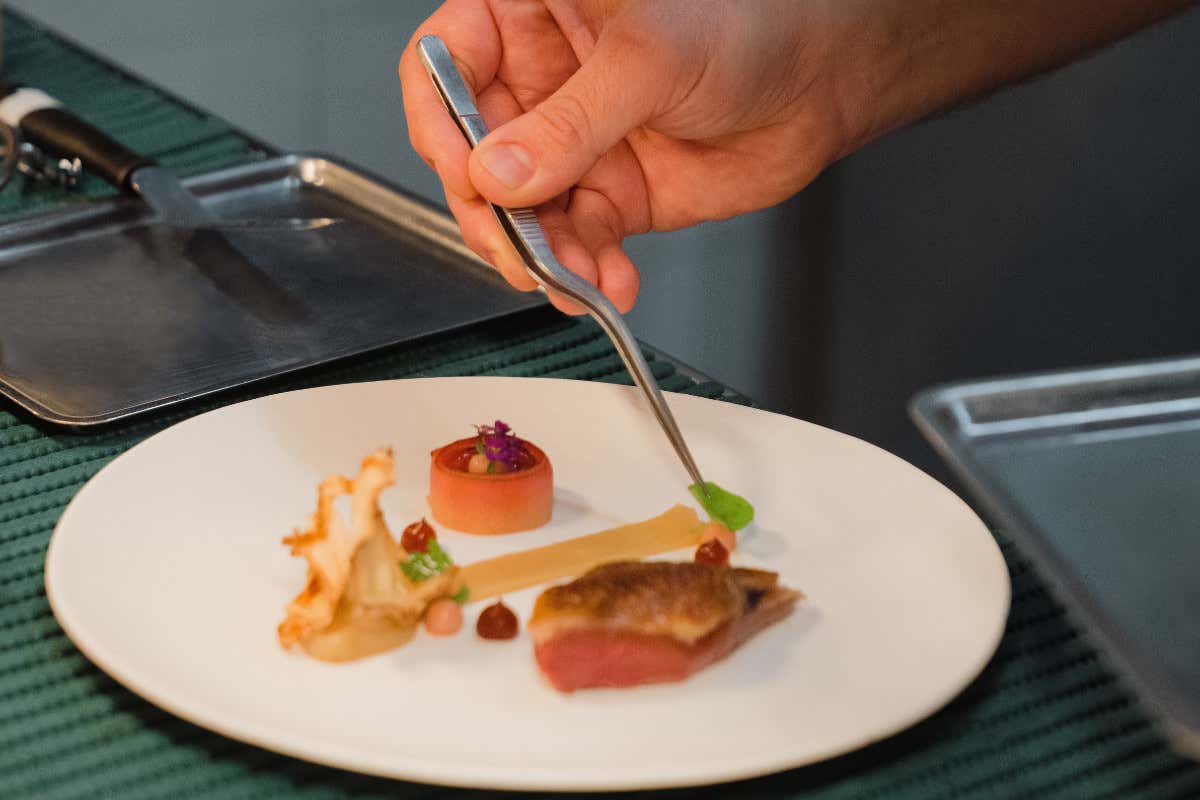 Santa Elisabetta: cucina da due Stelle Michelin nella Torre della Pagliazza