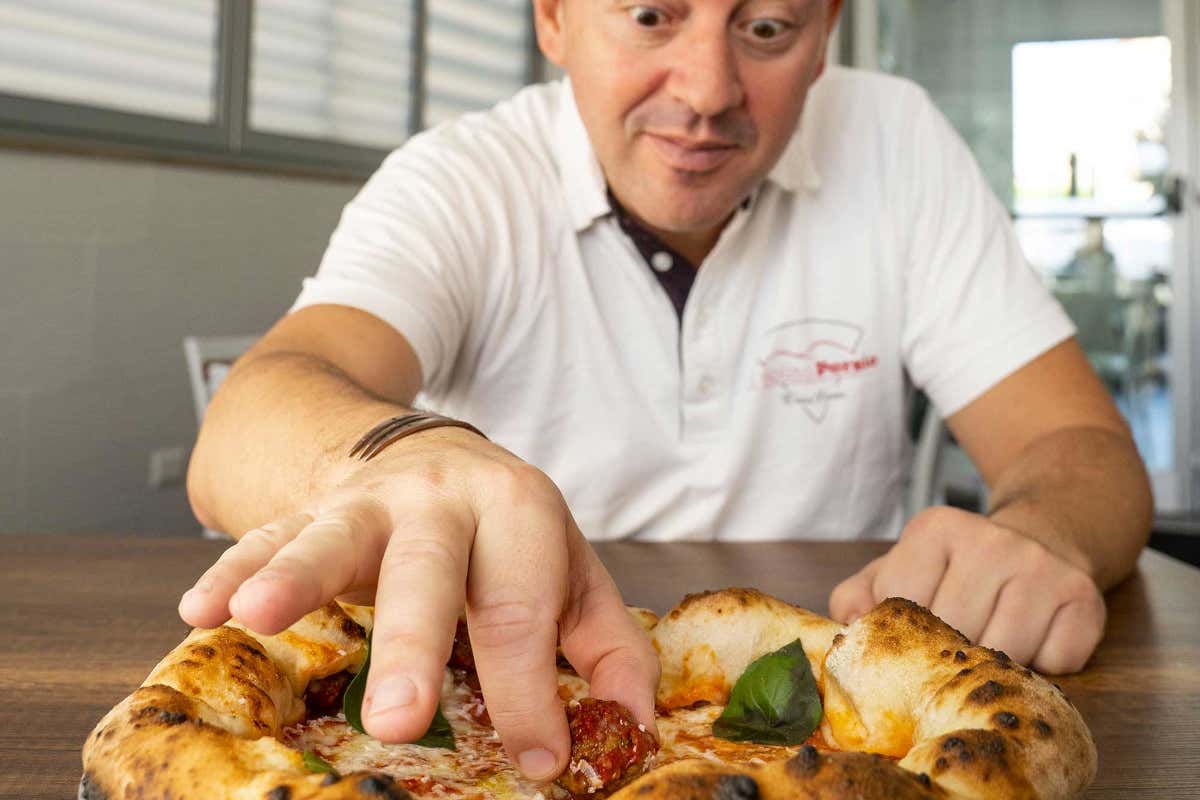 «Sadda sapè fa»: Errico Porzio spiega la vera pizza napoletana oltre le mode