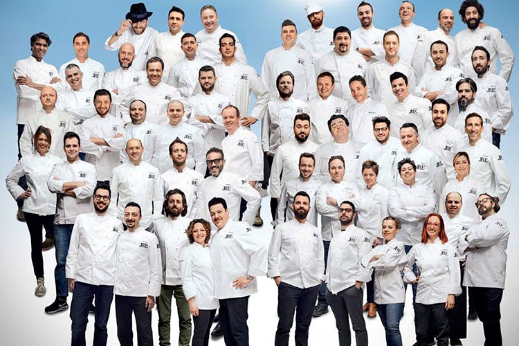 Un'uscita di gruppo, ma Saporito tiene «la schiena dritta» (L'esodo dei Jeunes Restaurateurs Quasi una dozzina di chef lasciano)