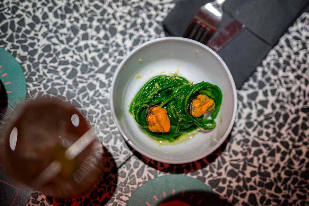 Essenza mediterranea e Ceraudo: la Calabria è servita, all'aperitivo e a pranzo