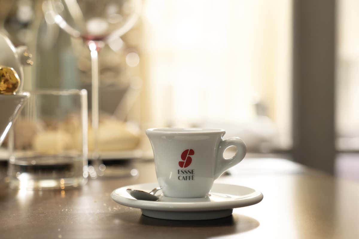 La qualità che ridefinisce il caffè espresso nei piccoli locali dell’Horeca La qualità che ridefinisce il caffè espresso nei piccoli locali dell’Horeca