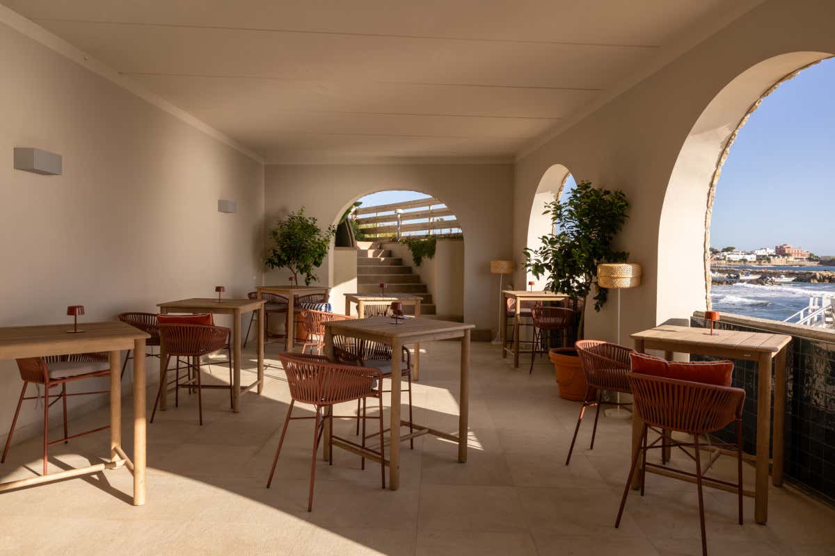 Terrazza di Capri si trova al piano inferiore di Esterina