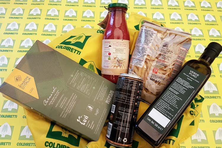 (In etichetta d’obbligo lo stabilimento Un prodotto su 4 a rischio falsificazione) (In etichetta d’obbligo lo stabilimento Un prodotto su 4 a rischio falsificazione)