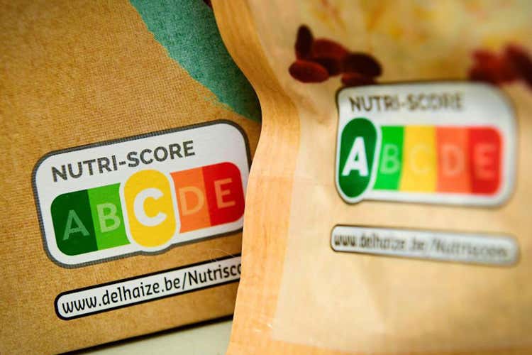 Le etichette con il temuto "nutriscore" (Etichetta a semaforoAnche il Governo è preoccupato)
