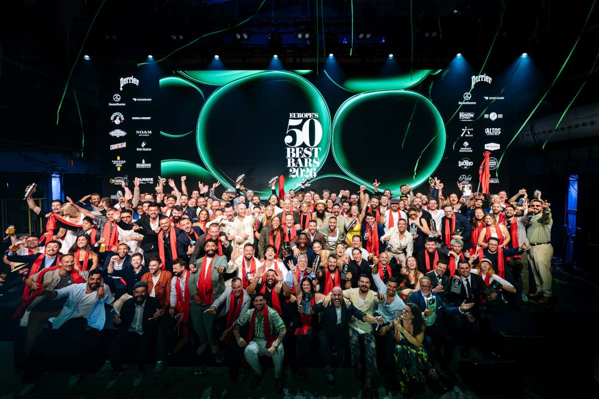 Foto di gruppo dei partecipanti alla cerimonia di premiazione di Amsterdam