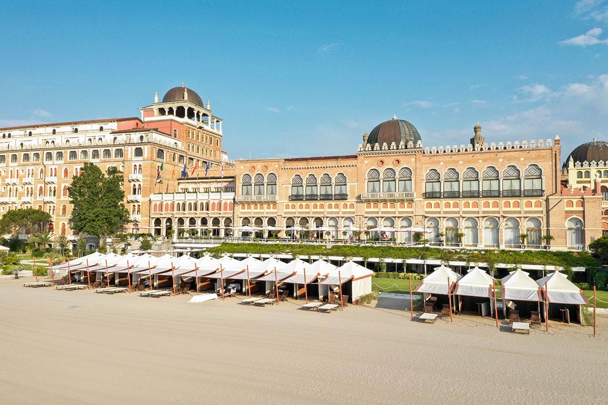Estate all’Hotel Excelsior Venice Lido Resort tra buon cibo, arte e sport
