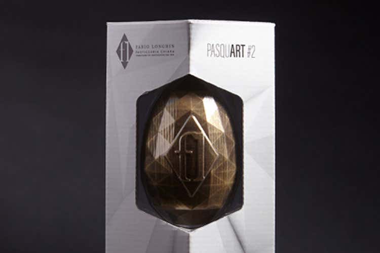 L&rsquo;uovo-rombo tridimensionale PasquArt Uova di cioccolato? S&igrave; ma di design Ecco l&rsquo;interpretazione di Longhin