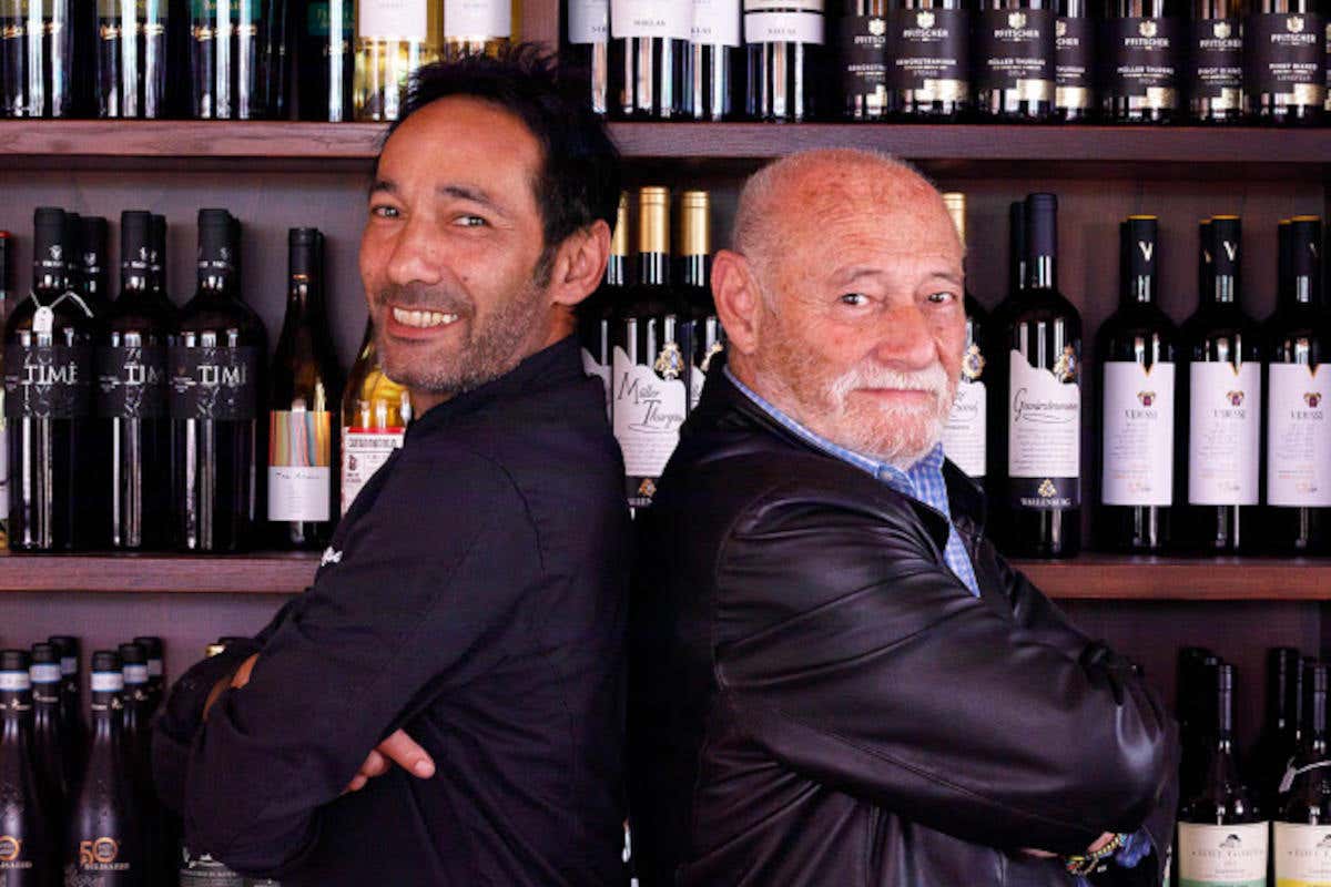 Fabio Simpatia insieme al padre Ciro, ristoratore 